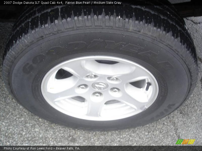Patriot Blue Pearl / Medium Slate Gray 2007 Dodge Dakota SLT Quad Cab 4x4