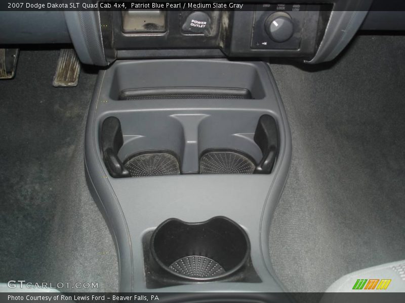 Patriot Blue Pearl / Medium Slate Gray 2007 Dodge Dakota SLT Quad Cab 4x4