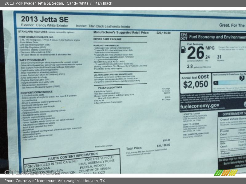 Candy White / Titan Black 2013 Volkswagen Jetta SE Sedan