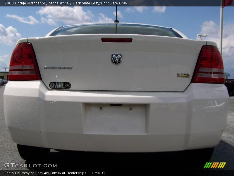 Stone White / Dark Slate Gray/Light Slate Gray 2008 Dodge Avenger SE