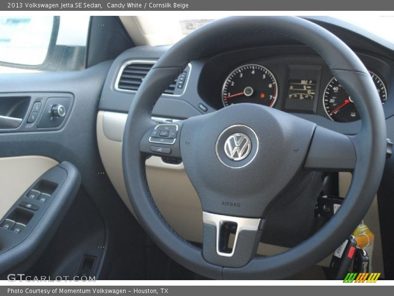 Candy White / Cornsilk Beige 2013 Volkswagen Jetta SE Sedan