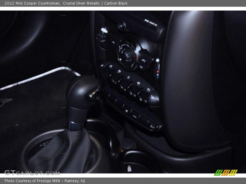 Crystal Silver Metallic / Carbon Black 2012 Mini Cooper Countryman