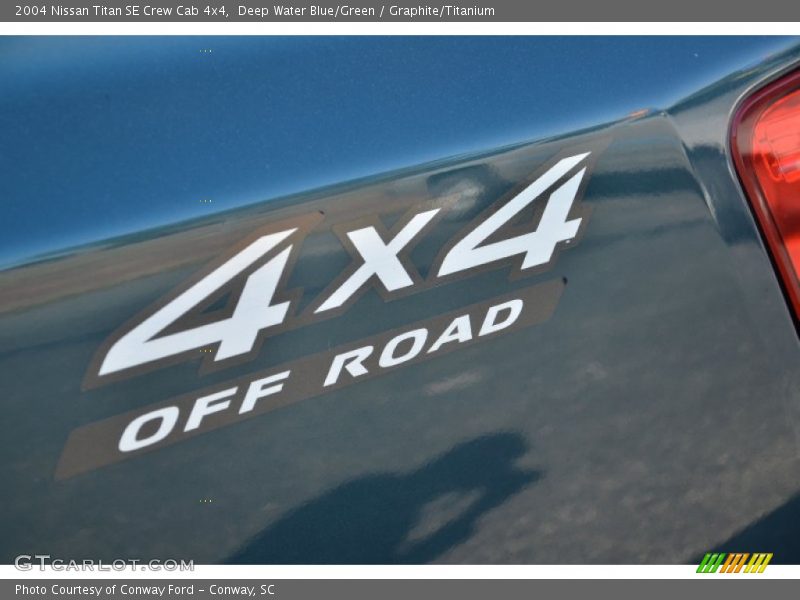 Deep Water Blue/Green / Graphite/Titanium 2004 Nissan Titan SE Crew Cab 4x4