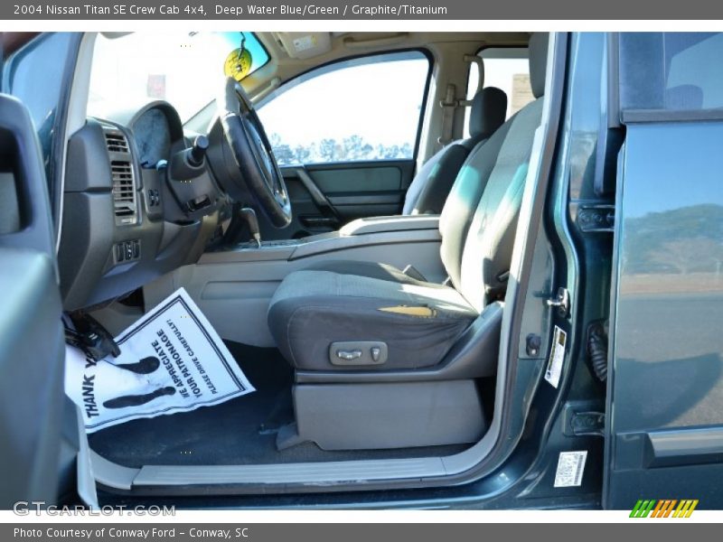 Deep Water Blue/Green / Graphite/Titanium 2004 Nissan Titan SE Crew Cab 4x4