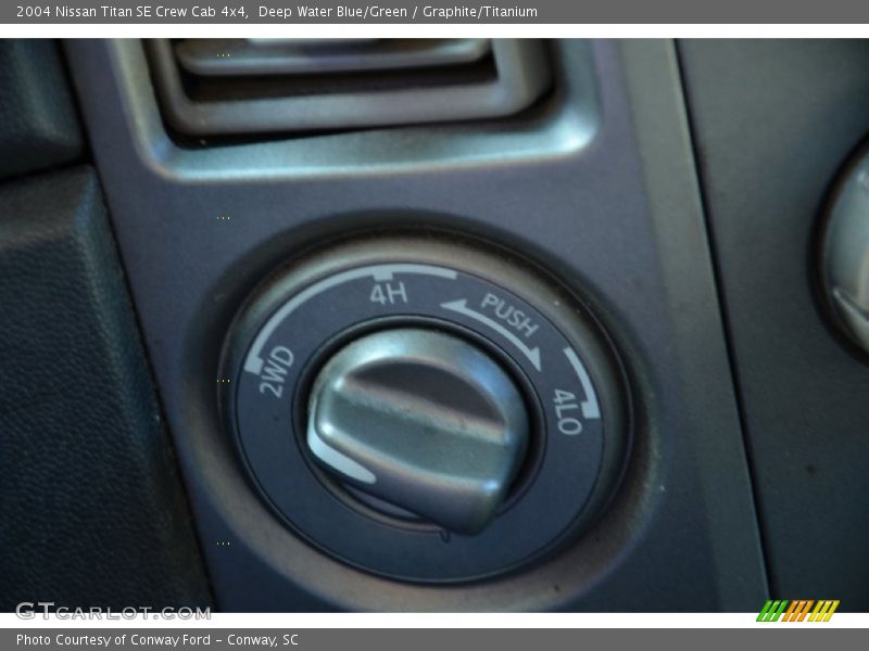 Deep Water Blue/Green / Graphite/Titanium 2004 Nissan Titan SE Crew Cab 4x4