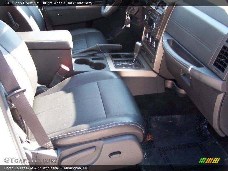 Bright White / Dark Slate Gray 2012 Jeep Liberty Jet