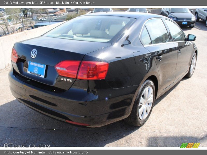 Black Uni / Cornsilk Beige 2013 Volkswagen Jetta SE Sedan