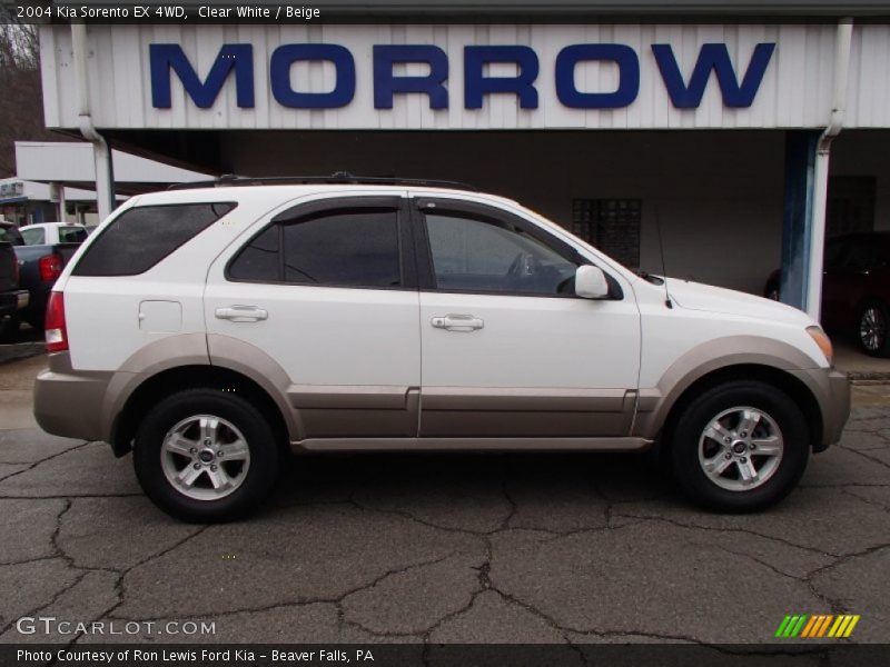 Clear White / Beige 2004 Kia Sorento EX 4WD