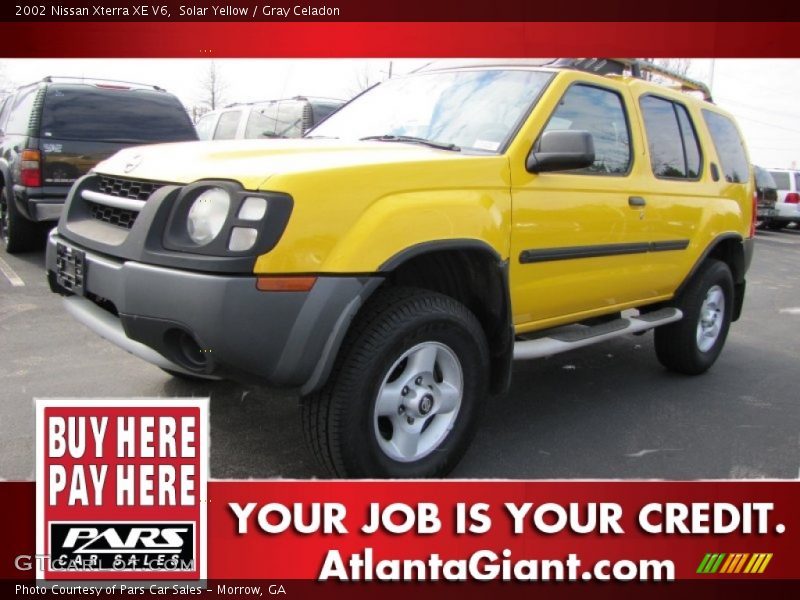 Solar Yellow / Gray Celadon 2002 Nissan Xterra XE V6