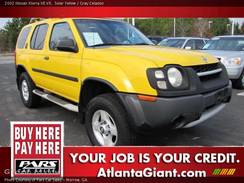 Solar Yellow / Gray Celadon 2002 Nissan Xterra XE V6