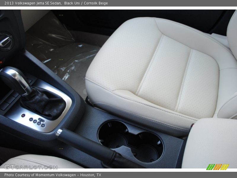 Black Uni / Cornsilk Beige 2013 Volkswagen Jetta SE Sedan