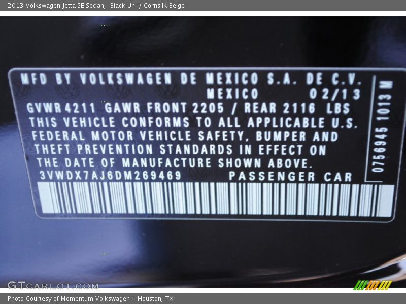 Black Uni / Cornsilk Beige 2013 Volkswagen Jetta SE Sedan