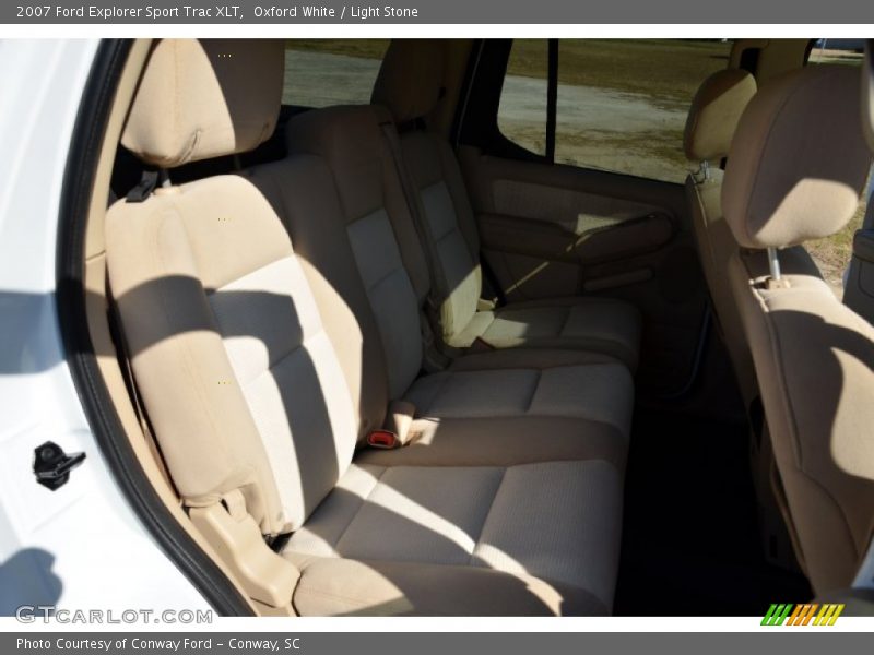 Oxford White / Light Stone 2007 Ford Explorer Sport Trac XLT