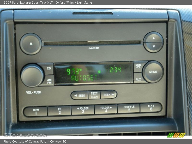 Oxford White / Light Stone 2007 Ford Explorer Sport Trac XLT