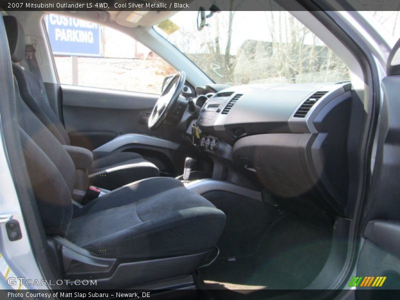Cool Silver Metallic / Black 2007 Mitsubishi Outlander LS 4WD