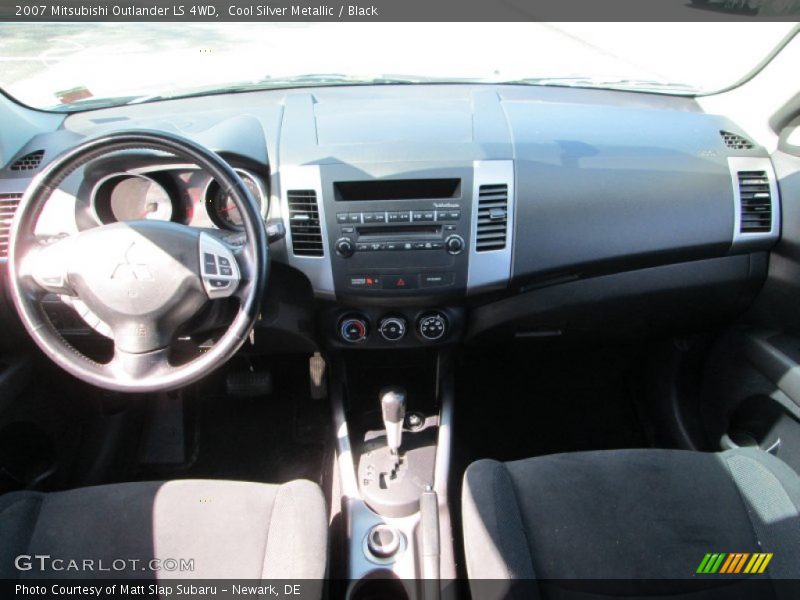 Cool Silver Metallic / Black 2007 Mitsubishi Outlander LS 4WD
