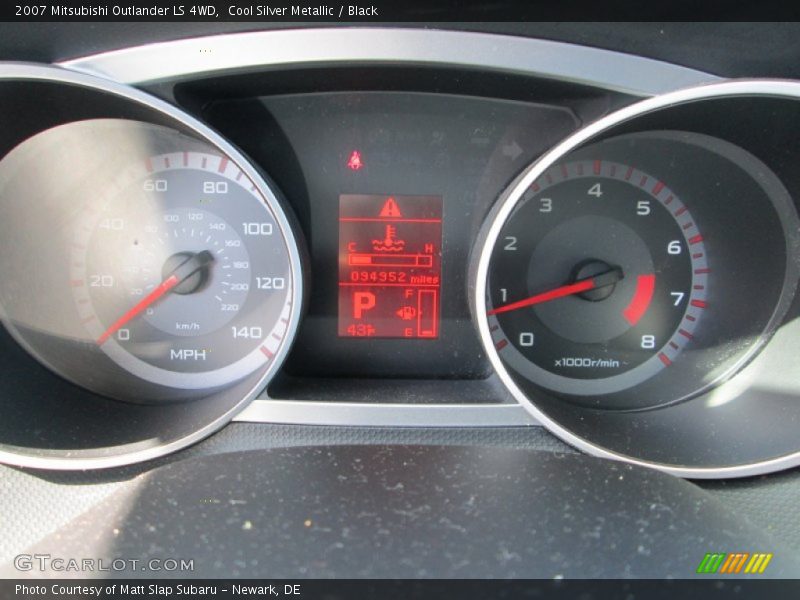 Cool Silver Metallic / Black 2007 Mitsubishi Outlander LS 4WD