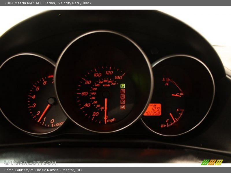  2004 MAZDA3 i Sedan i Sedan Gauges