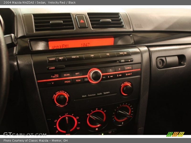 Controls of 2004 MAZDA3 i Sedan