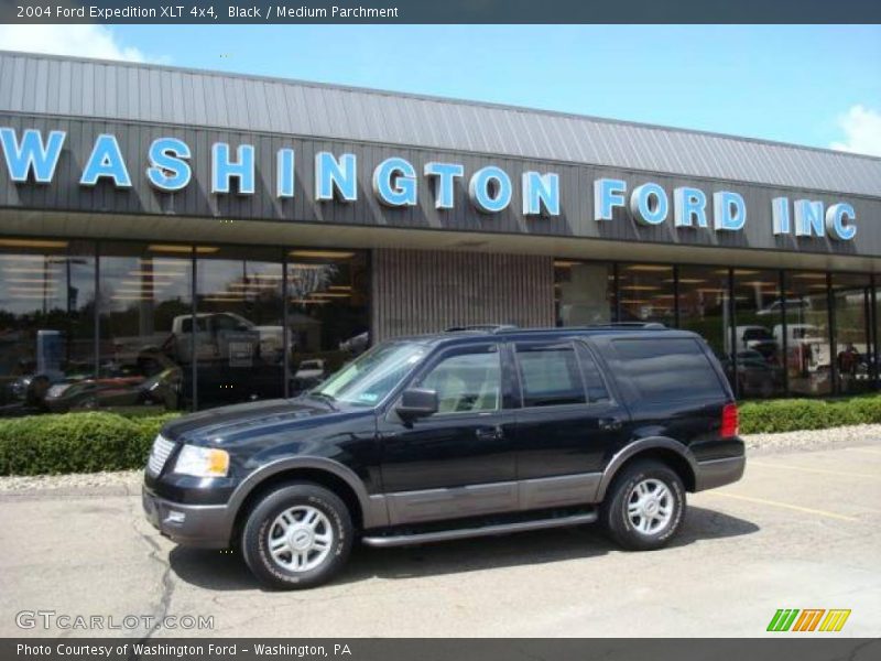 Black / Medium Parchment 2004 Ford Expedition XLT 4x4