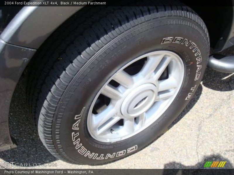 Black / Medium Parchment 2004 Ford Expedition XLT 4x4