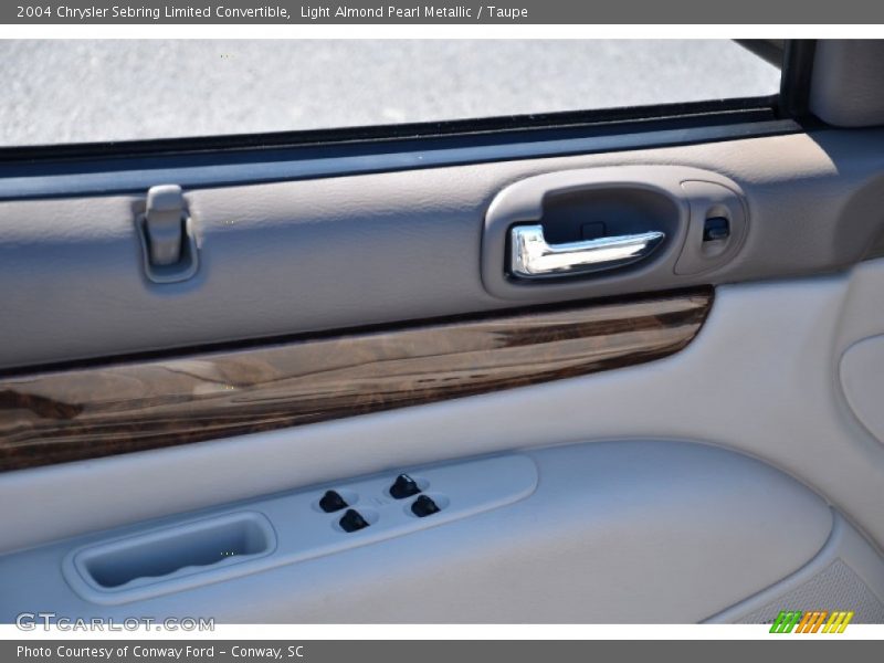 Light Almond Pearl Metallic / Taupe 2004 Chrysler Sebring Limited Convertible