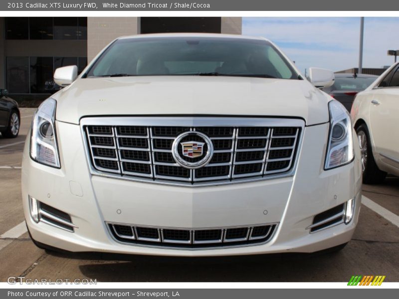 White Diamond Tricoat / Shale/Cocoa 2013 Cadillac XTS Luxury FWD