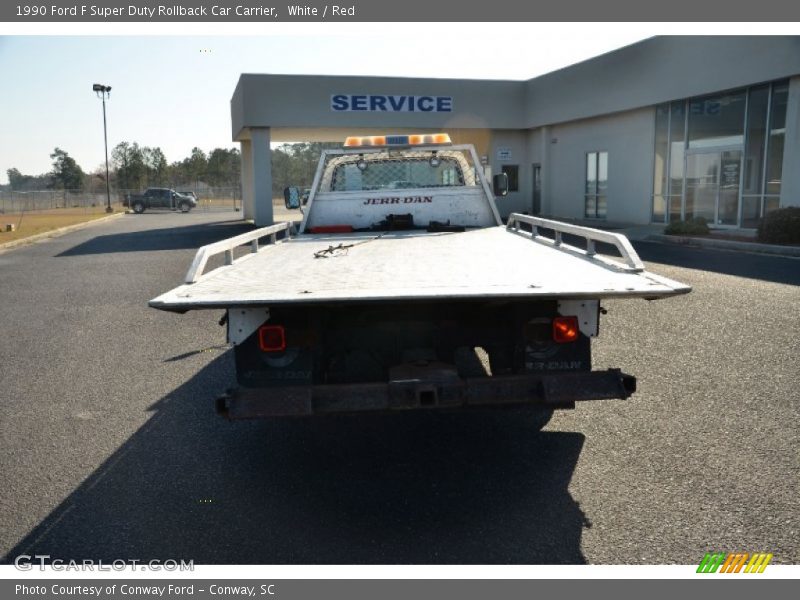 White / Red 1990 Ford F Super Duty Rollback Car Carrier