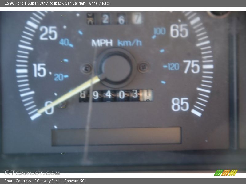 White / Red 1990 Ford F Super Duty Rollback Car Carrier