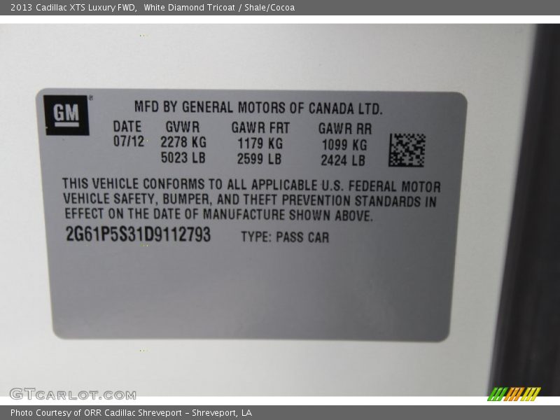 White Diamond Tricoat / Shale/Cocoa 2013 Cadillac XTS Luxury FWD