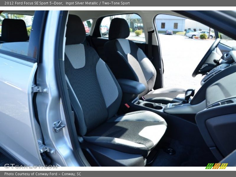 Front Seat of 2012 Focus SE Sport 5-Door