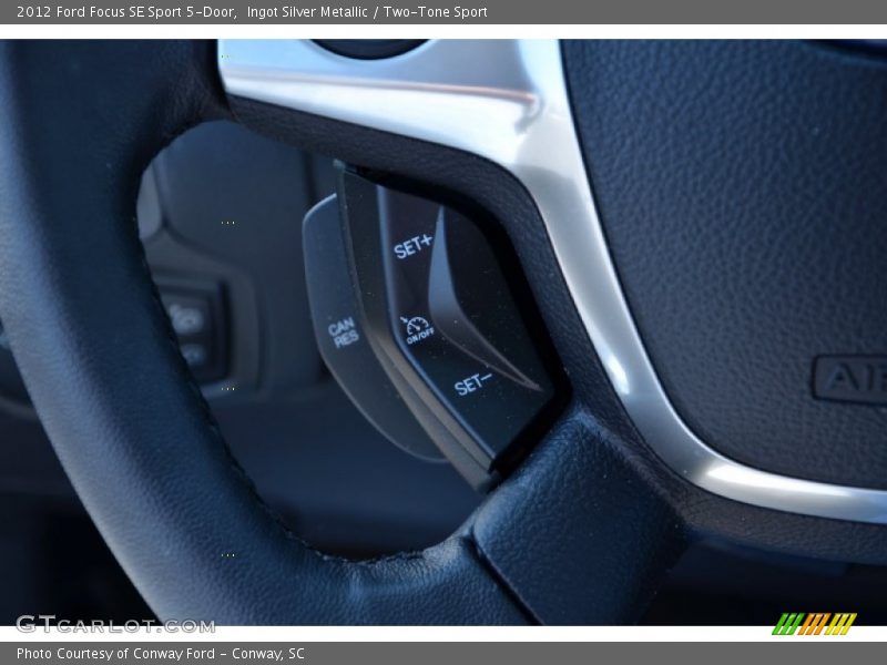 Controls of 2012 Focus SE Sport 5-Door