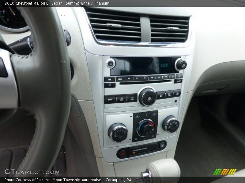 Controls of 2010 Malibu LT Sedan