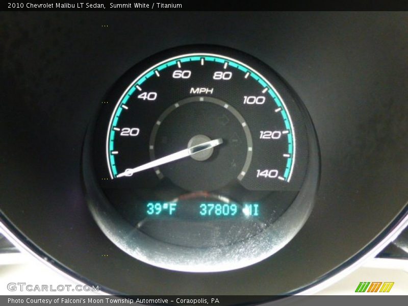 Summit White / Titanium 2010 Chevrolet Malibu LT Sedan