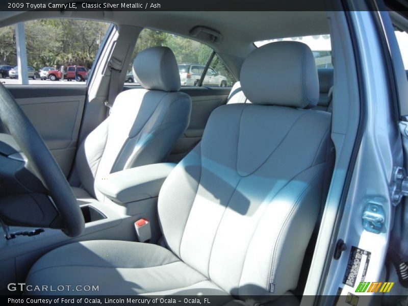 Classic Silver Metallic / Ash 2009 Toyota Camry LE