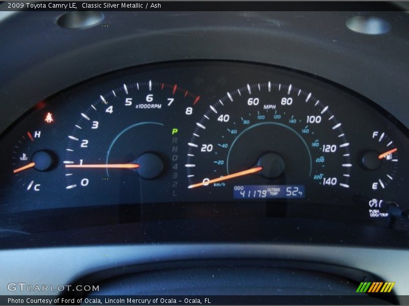 Classic Silver Metallic / Ash 2009 Toyota Camry LE