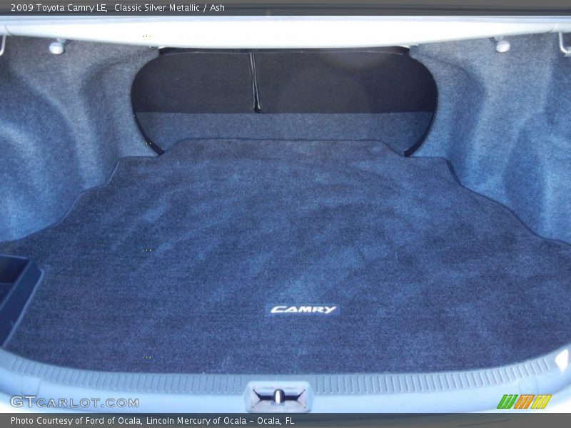 Classic Silver Metallic / Ash 2009 Toyota Camry LE