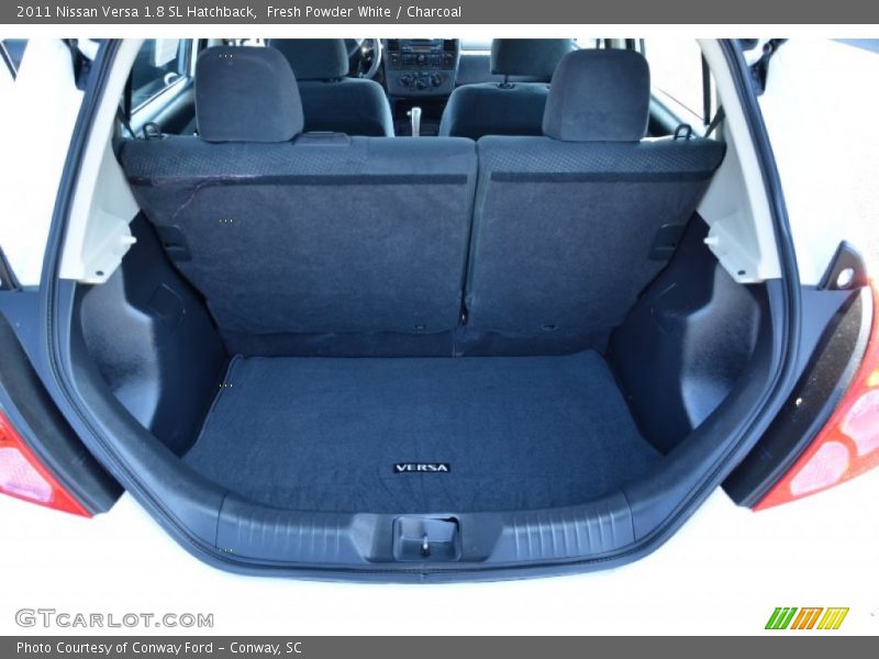 Fresh Powder White / Charcoal 2011 Nissan Versa 1.8 SL Hatchback