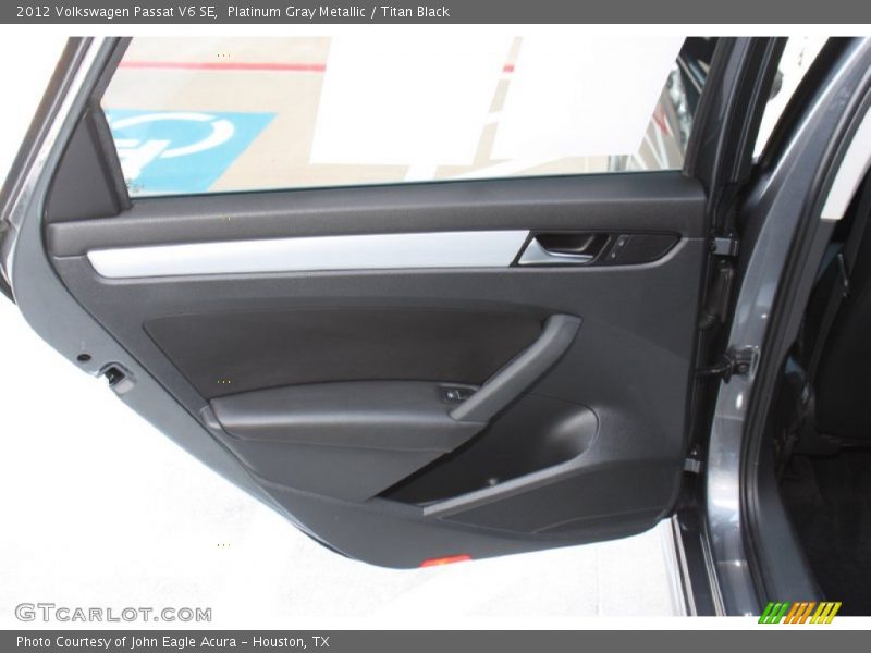 Platinum Gray Metallic / Titan Black 2012 Volkswagen Passat V6 SE