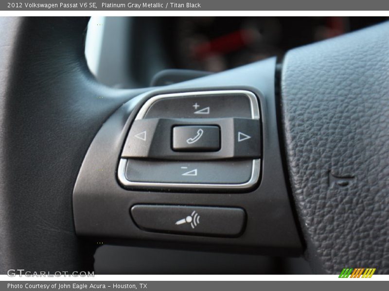 Platinum Gray Metallic / Titan Black 2012 Volkswagen Passat V6 SE
