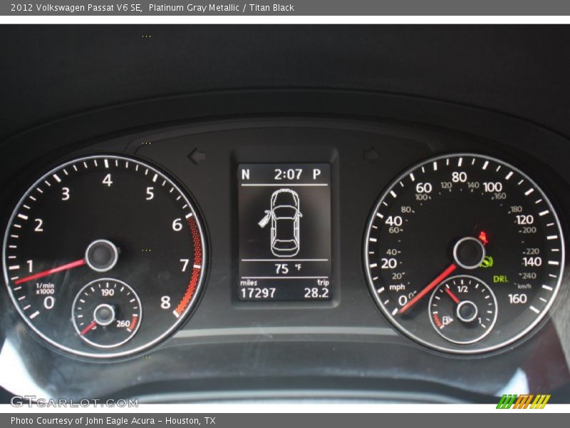 Platinum Gray Metallic / Titan Black 2012 Volkswagen Passat V6 SE