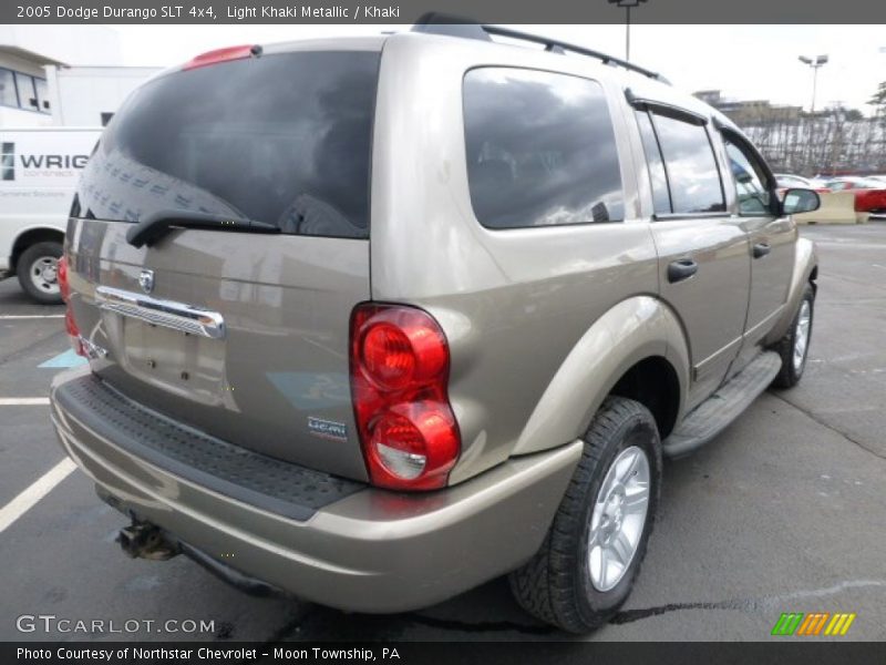 Light Khaki Metallic / Khaki 2005 Dodge Durango SLT 4x4