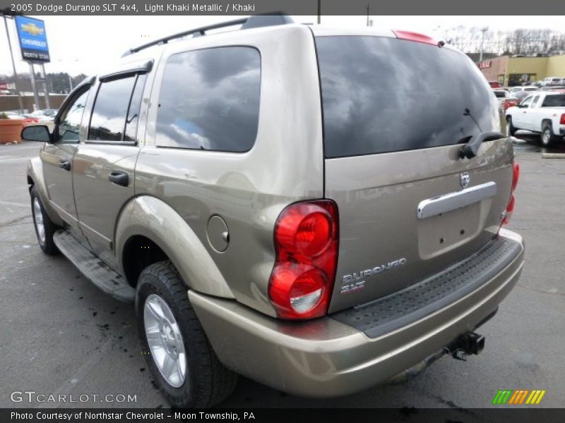Light Khaki Metallic / Khaki 2005 Dodge Durango SLT 4x4