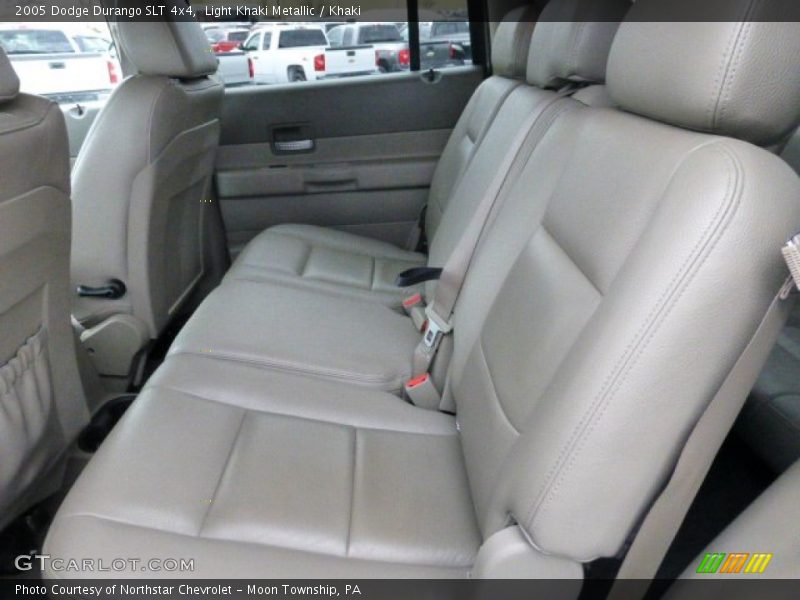 Light Khaki Metallic / Khaki 2005 Dodge Durango SLT 4x4