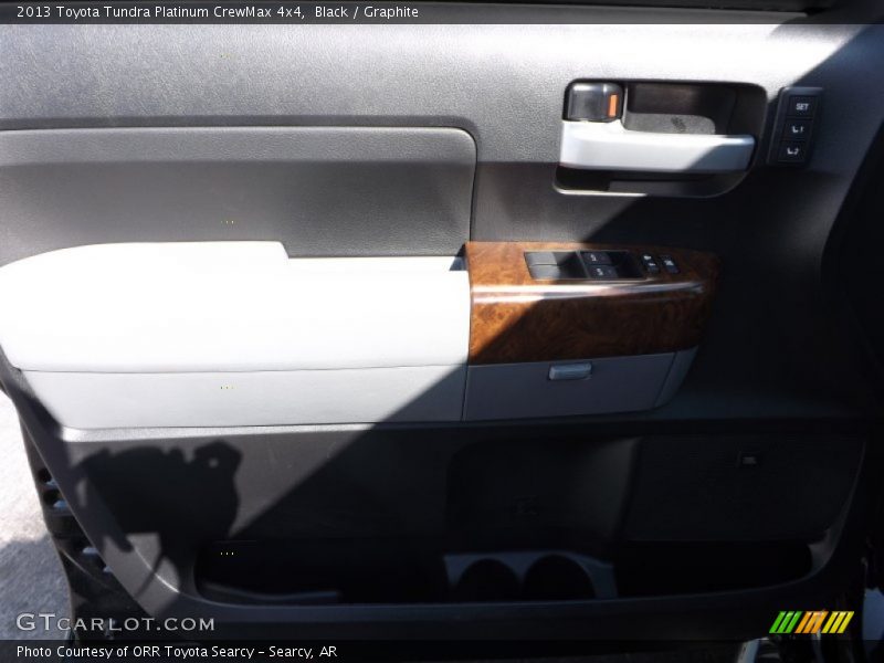 Black / Graphite 2013 Toyota Tundra Platinum CrewMax 4x4