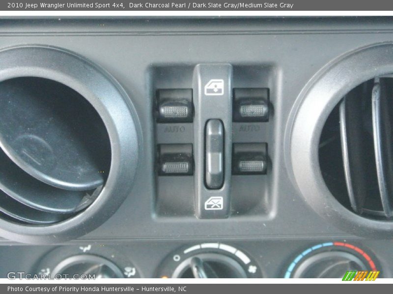 Dark Charcoal Pearl / Dark Slate Gray/Medium Slate Gray 2010 Jeep Wrangler Unlimited Sport 4x4