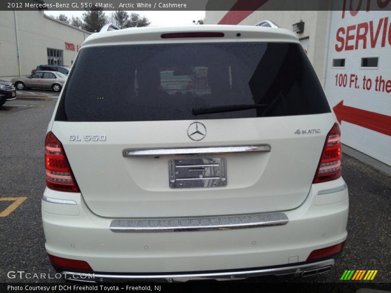 Arctic White / Cashmere 2012 Mercedes-Benz GL 550 4Matic