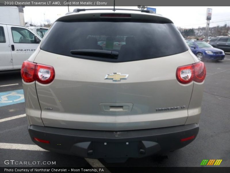 Gold Mist Metallic / Ebony 2010 Chevrolet Traverse LT AWD