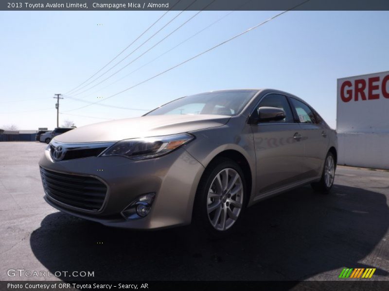 Champagne Mica / Almond 2013 Toyota Avalon Limited
