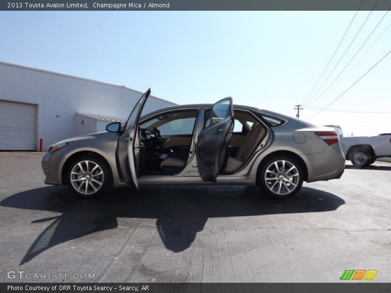 Champagne Mica / Almond 2013 Toyota Avalon Limited